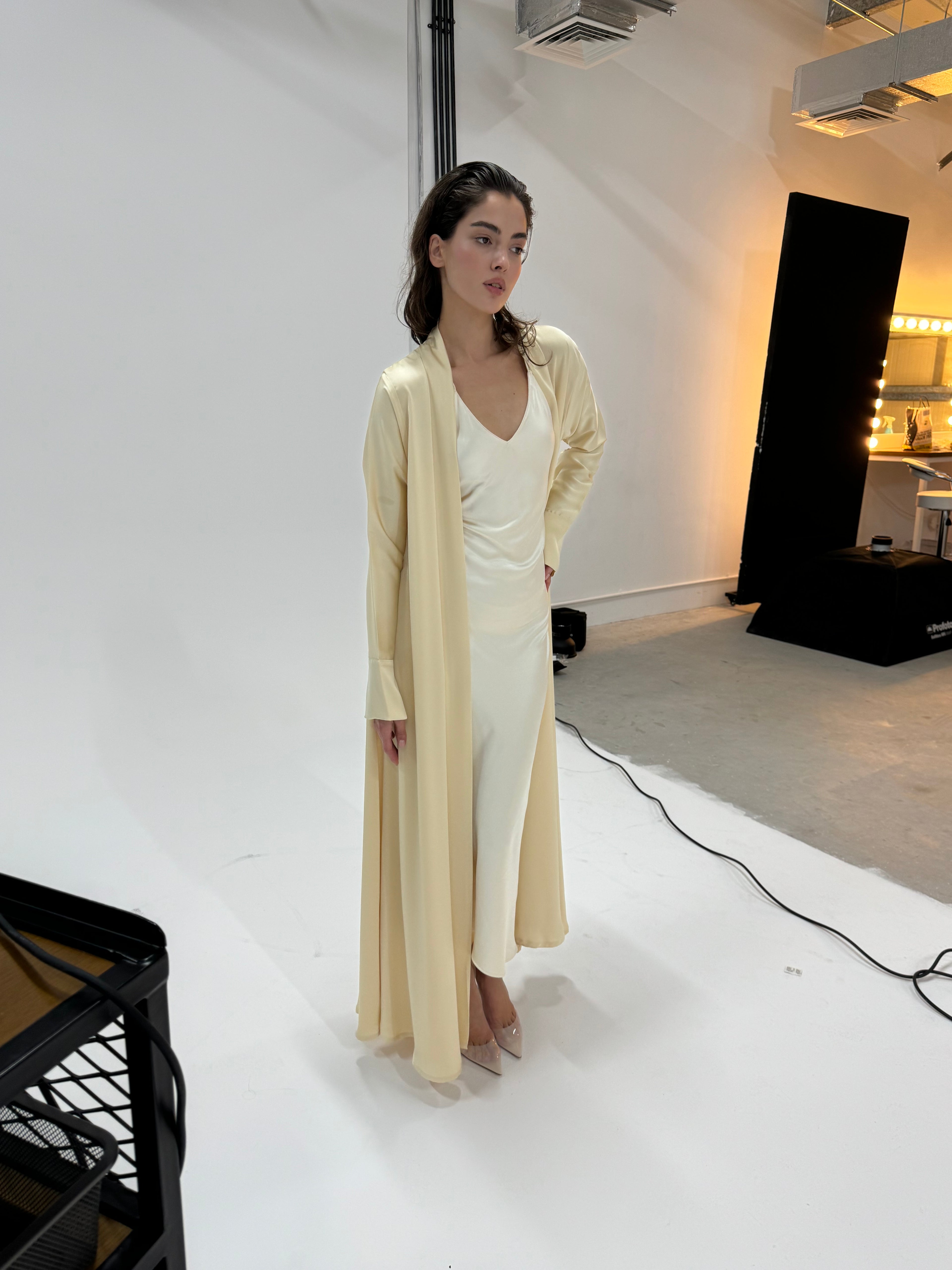 Silky slim abaya